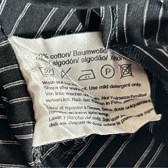 BOSS Hugo Boss Men’s 100% Cotton Black/White striped shirt. XL - Picture 3 of 11